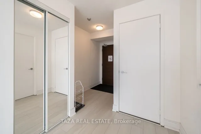 Additional image 2 of 21 Iceboat Terr Unit 1106