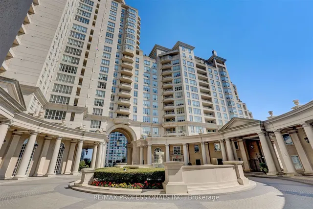2287 Lake Shore Blvd Unit 205
