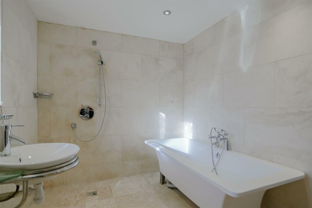 Additional image 33 of Glen View Road, Burnley