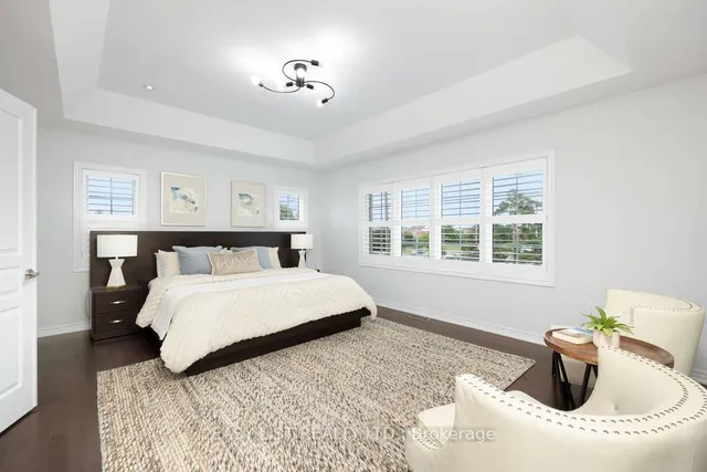 Additional image 18 of 20 Proud Crt