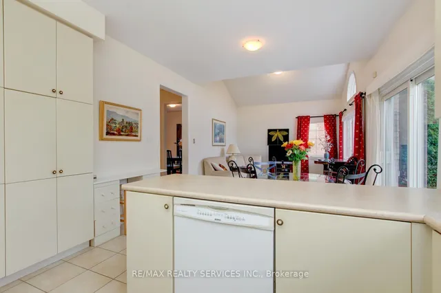 Additional image 12 of 28 Calliandra Tr Unit 33