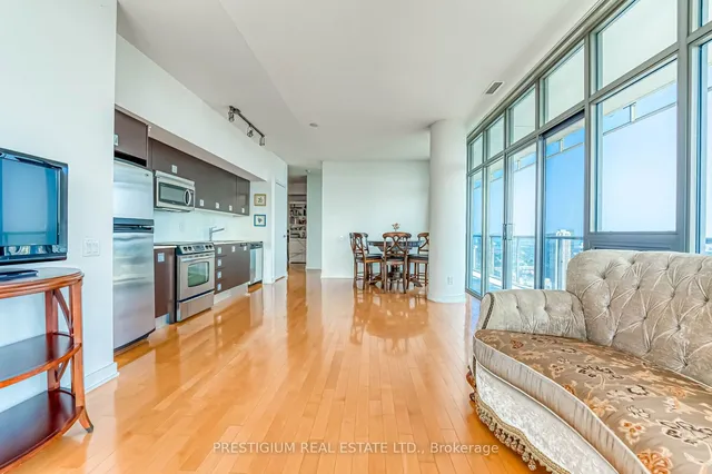 Additional image 13 of 33 CHARLES St Unit 3704