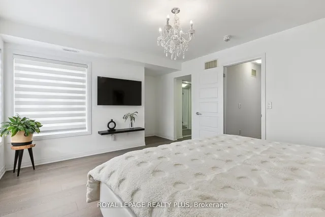 Additional image 23 of 70 Thomas Mulholland Dr Unit 8