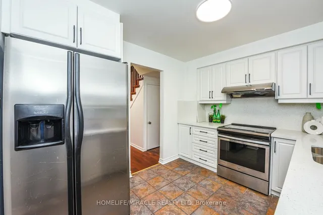 Primary image of 12 Finchgate Blvd