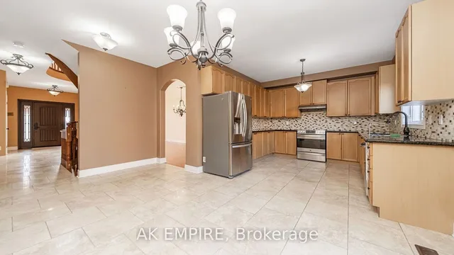 Additional image 40 of 67 Saint Hubert Dr