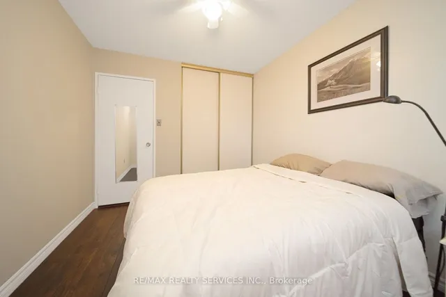 Additional image 32 of 45 Griselda Cres