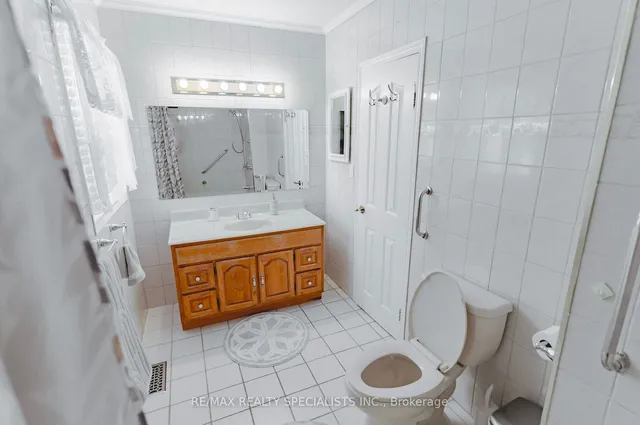 Additional image 29 of 2 Allonsius Dr