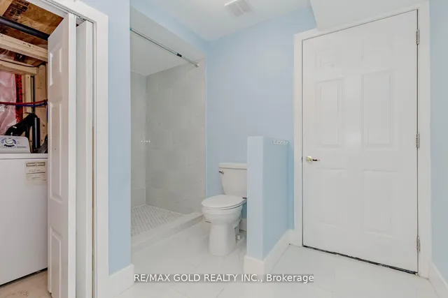 Additional image 37 of 40 Stephanie Ave