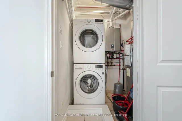 Additional image 21 of 50 Sky Harbour Dr Unit 211