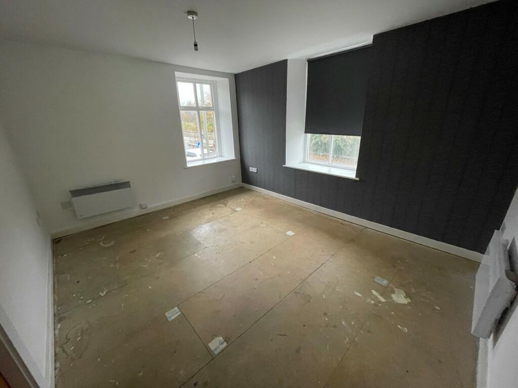Additional image 2 of 114D Westgate, Burnley, Lancashire BB11 1SD