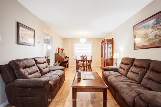 Additional image 8 of 4 Brookview Rd