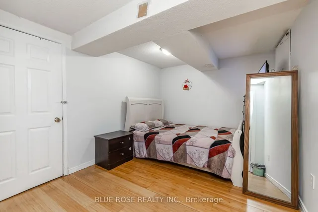 Additional image 28 of 24 Seaside Circ