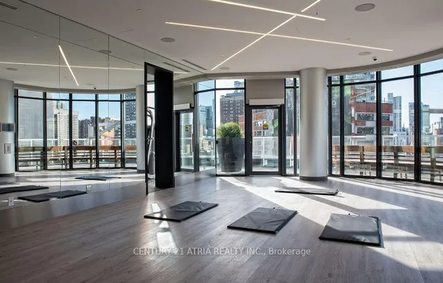 Additional image 18 of 403 Church St Unit 513