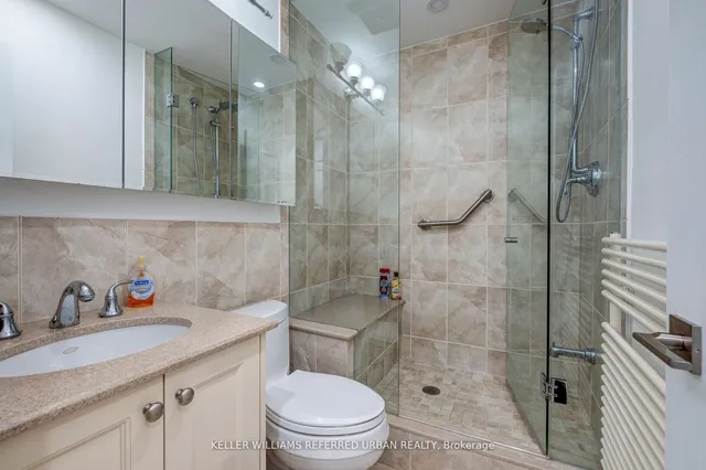 Additional image 17 of 42 High Park Blvd