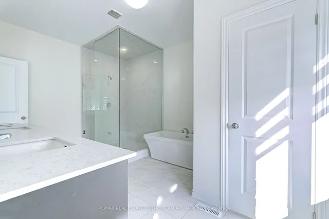 Additional image 19 of 379 Valleyway Dr