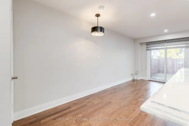 Additional image 11 of 107 FOSTER Cres