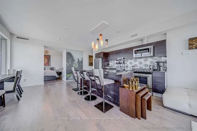 Additional image 6 of 70 Distillery Lane Unit 3606