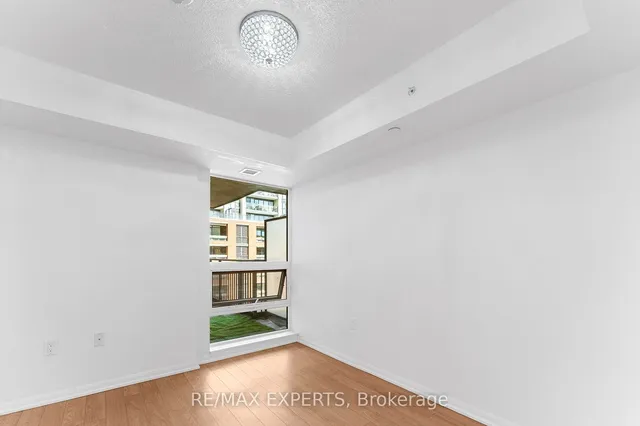 Additional image 14 of 830 Lawrence Ave Unit 729