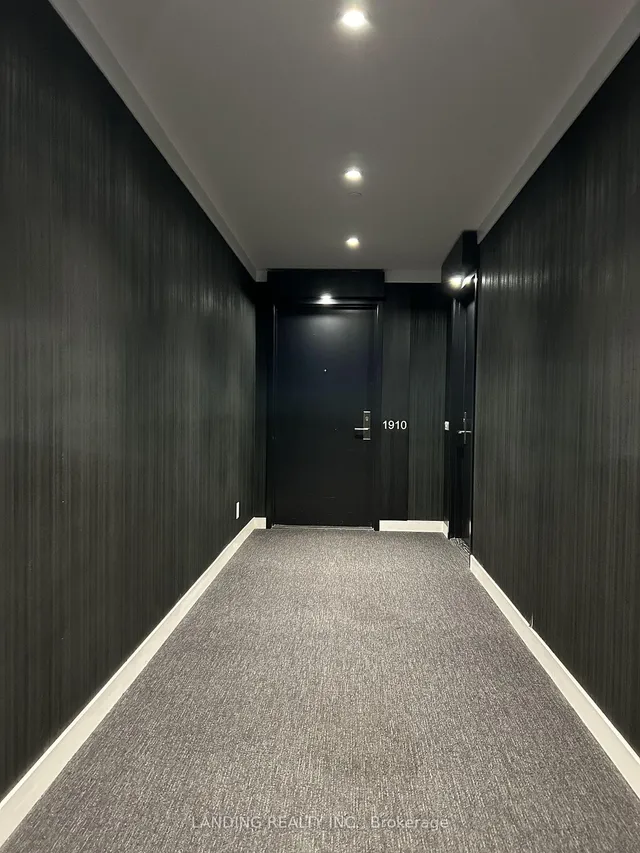 Additional image 32 of 20 Edward St Unit 1910