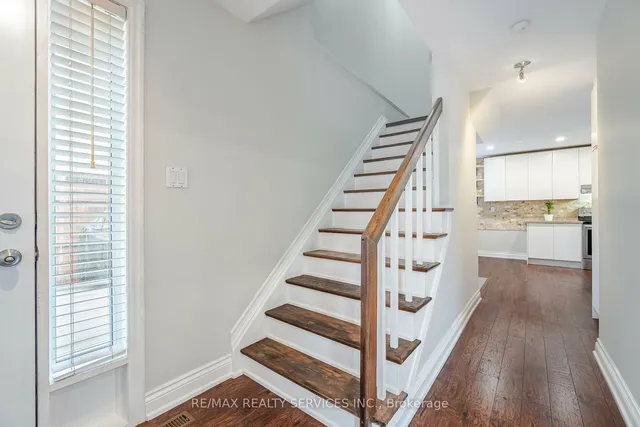 Additional image 18 of 97 Juniper Cres