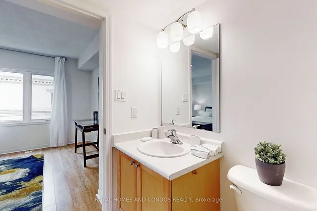 Additional image 27 of 60 Carr St Unit Th5