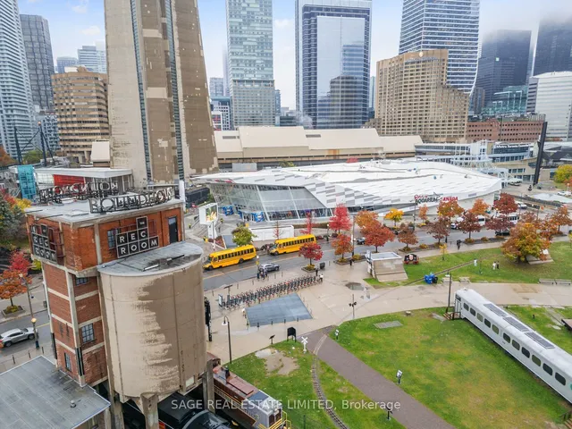 Additional image 28 of 30 Grand Trunk Cres Unit 1705