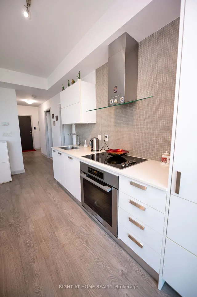 Additional image 12 of 9 Bogert Ave Unit 807