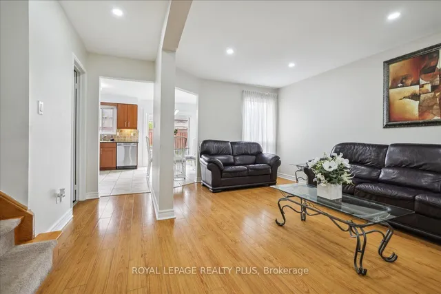 Additional image 8 of 31 Fiddleneck Cres