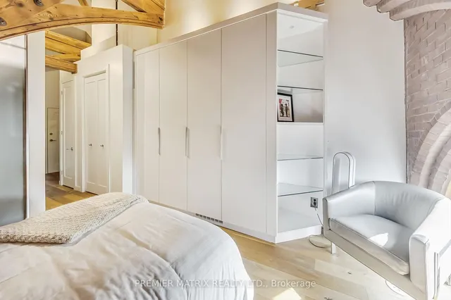 Additional image 24 of 40 Westmoreland Ave Unit 10