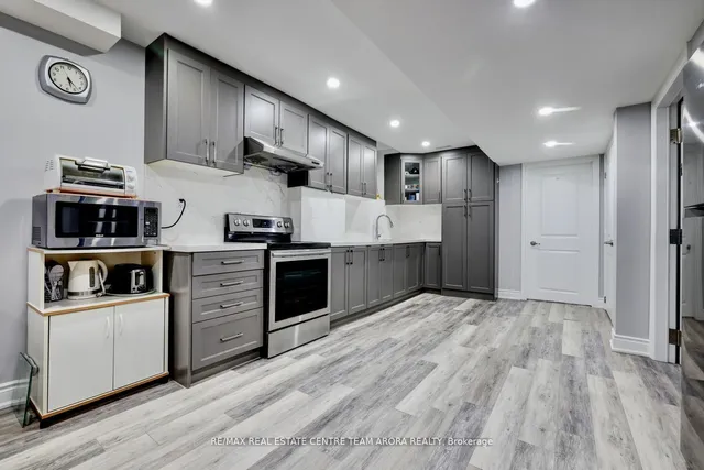 Additional image 34 of 477 Brisdale Dr