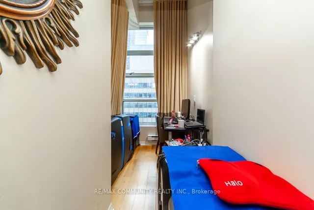 Additional image 7 of 1 King St Unit 1601