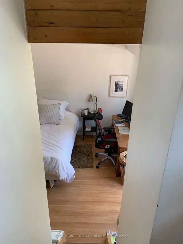 Additional image 17 of 59 Edinborough Crt