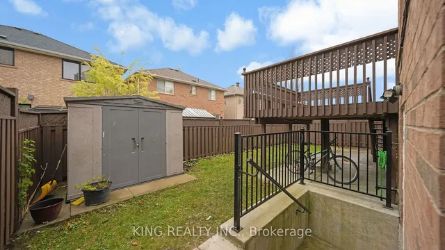 Additional image 38 of 27 Foxmere Rd