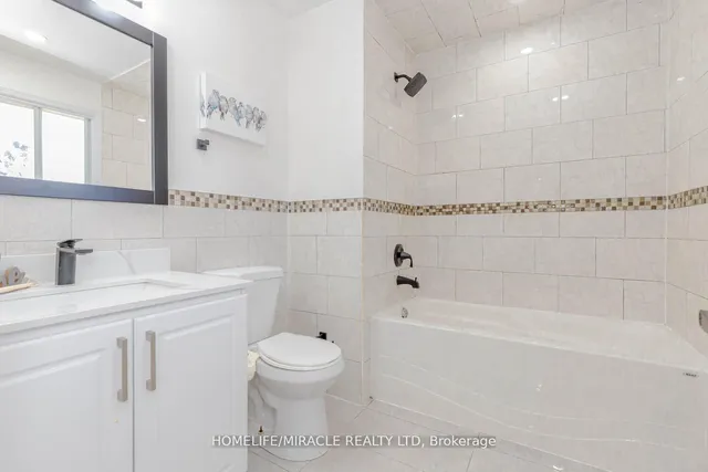 Additional image 21 of 44 Leatherhead Crt