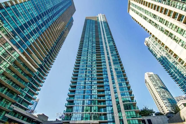 18 Harbour St Unit 2906