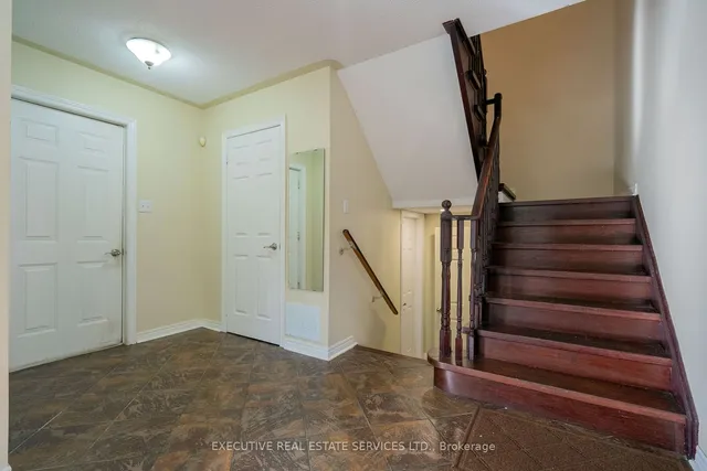 Additional image 14 of 41 Fallstar Cres