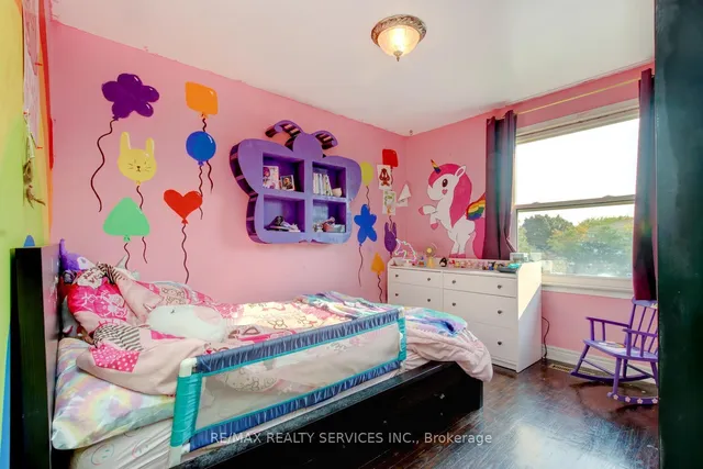 Additional image 20 of 80 Flamingo Cres