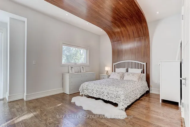 Additional image 21 of 22 Carmichael Ave