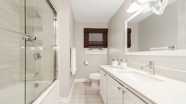 Additional image 23 of 60 Roehampton Cres