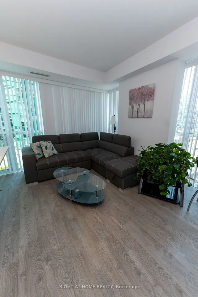 Additional image 8 of 9 Bogert Ave Unit 807