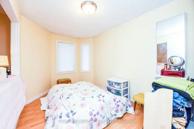 Additional image 28 of 10 Keewatin Gate