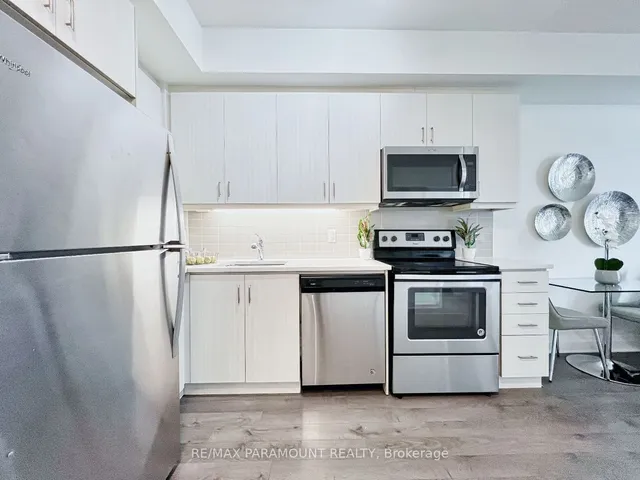Additional image 7 of 17 Zorra St Unit 701