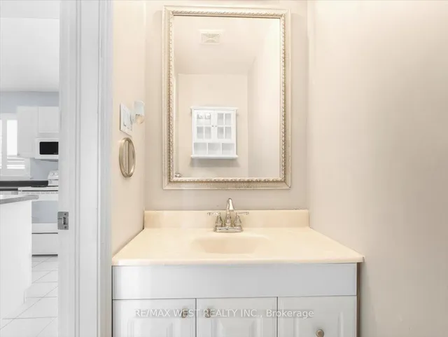 Additional image 12 of 1020 Central Park Dr Unit 33