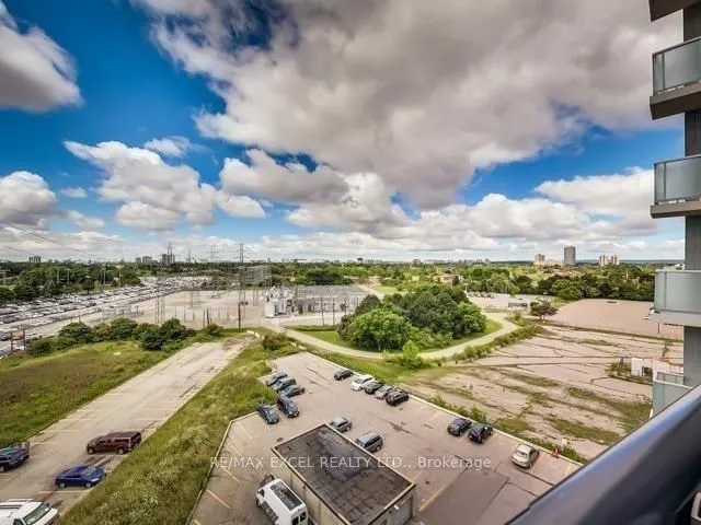 Additional image 31 of 5740 Yonge St Unit 803