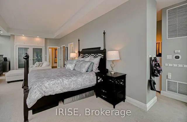 Additional image 10 of 8 Wellesley St Unit Ph1