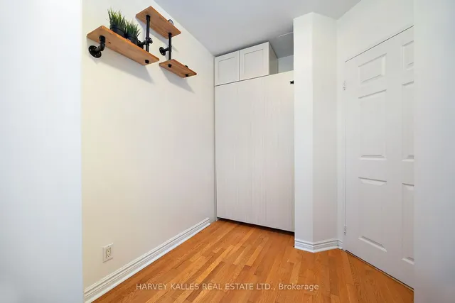 Additional image 19 of 135 Maitland St Unit 205