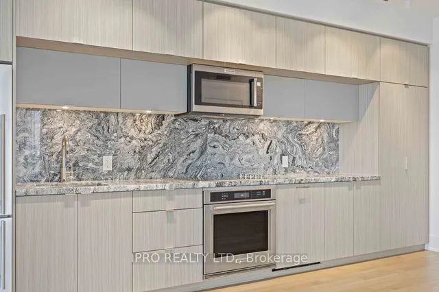 Additional image 6 of 585 Bloor St Unit 4218
