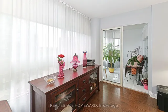 Additional image 12 of 3233 Eglinton Ave Unit 810