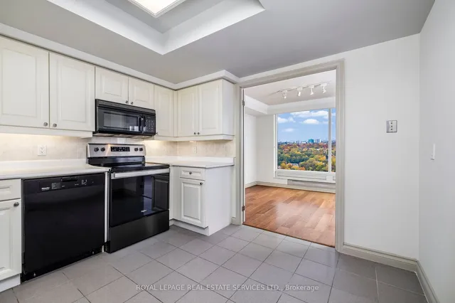 Additional image 8 of 1 Palace Pier Crt Unit 3410