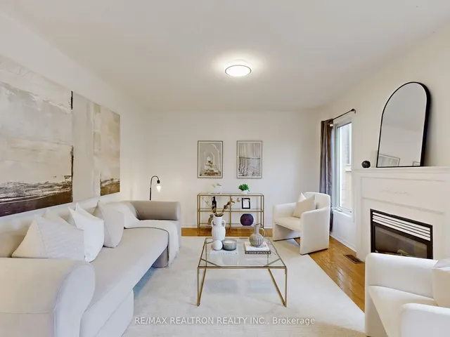 Additional image 9 of 8 Grackle Tr